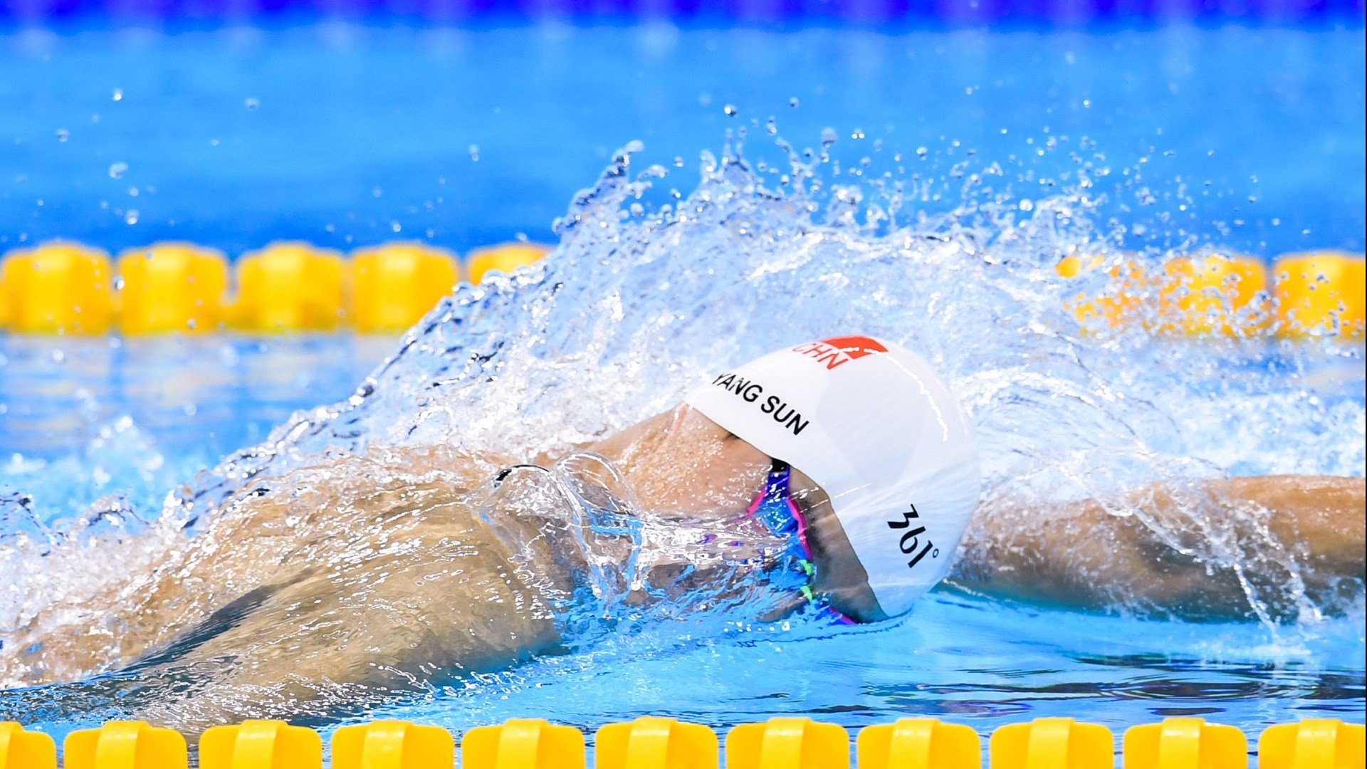 “泳池争锋！2025世界游泳锦标赛最强泳将谁与争锋？”